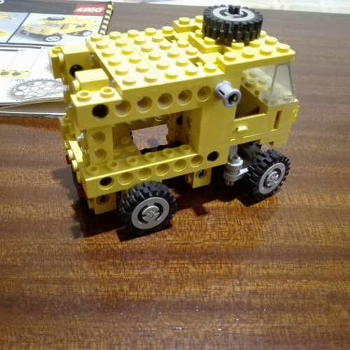 Lego 8020 complete used with assembly booklet