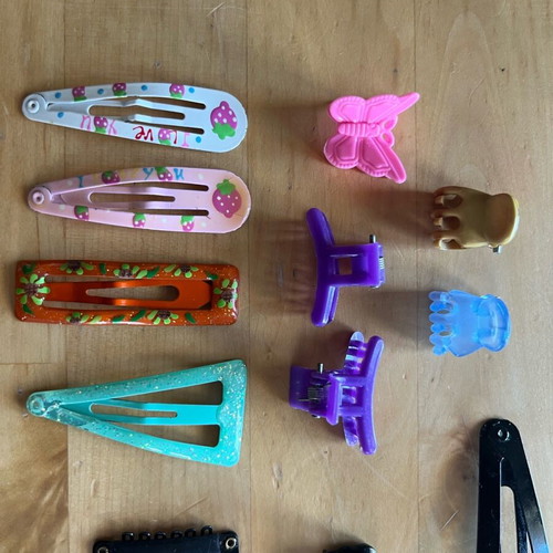 Hair clips like new, pack