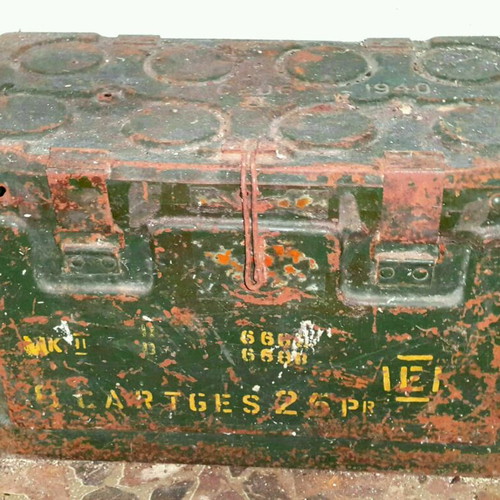 Military box vintage 1940 used, rare