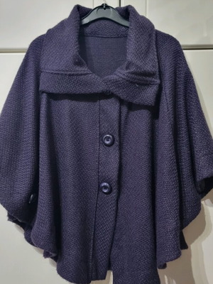 Cape with sleeves new, purple, one size