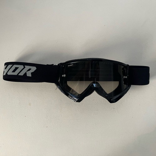 Motocross Enduro set helmet and Thor goggles like new
