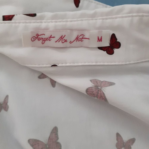 Short-sleeve shirt new with butterflies, size M