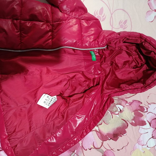 Benetton kids jacket fuchsia like new, size 1-2y, winter warm
