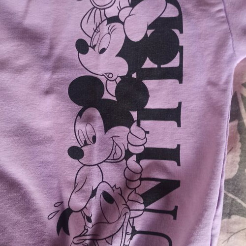 Benetton girls' sweatshirt used, size 130 for 7-8 years old