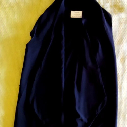 Bershka Women's Sleeveless Black Jacket used without buttons