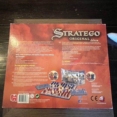 Stratego Original Deluxe board game by Jumbo B.V