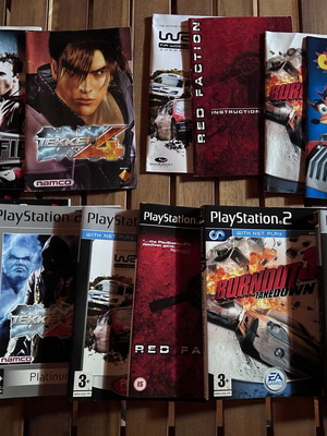 Αυθεντικά εξώφυλλα και manuals Playstation 2 σε πάρα πολύ καλή κατάσταση πακέτο