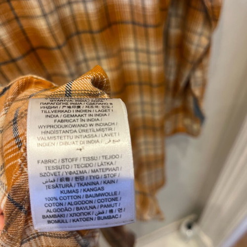 Gant cotton shirt size medium like new, orange