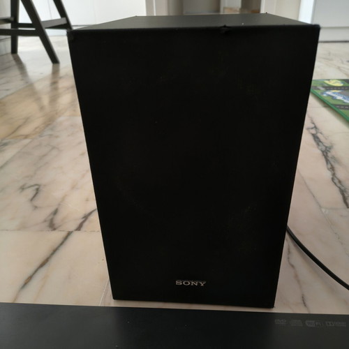 Sony BDV-EF1100 2.1 Home Theatre used, Bluetooth Wi-Fi NFC