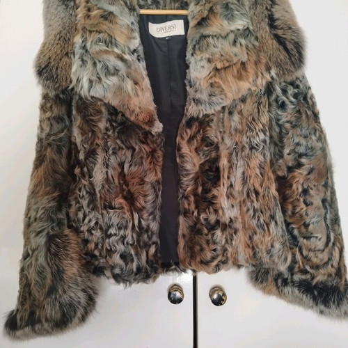 Diversi natural fur size 38 like new