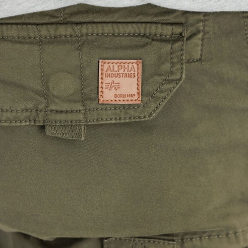 Alpha Industries Crew Cargo Shorts new, men's size 33, green