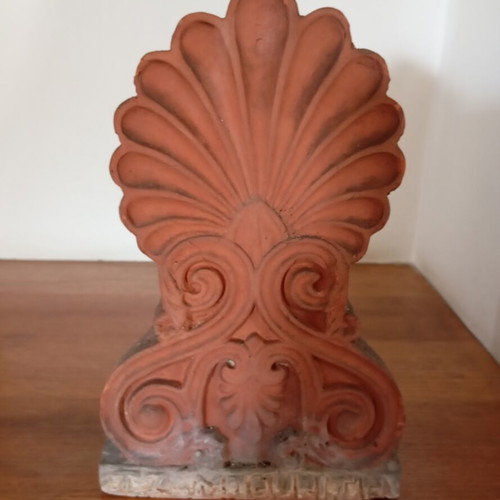 Vintage akrokeramo like new, 25cm height, signed