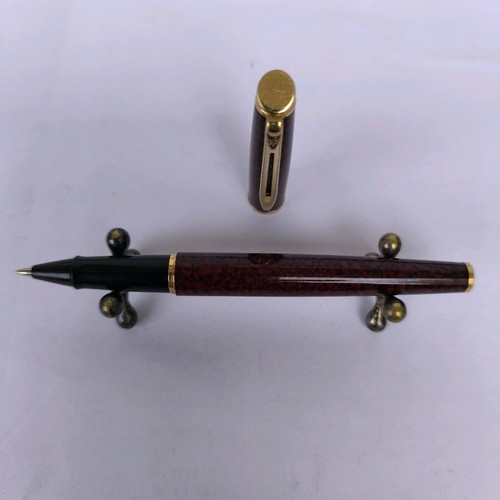 Waterman Hemisphere rollerball with red lacquer used