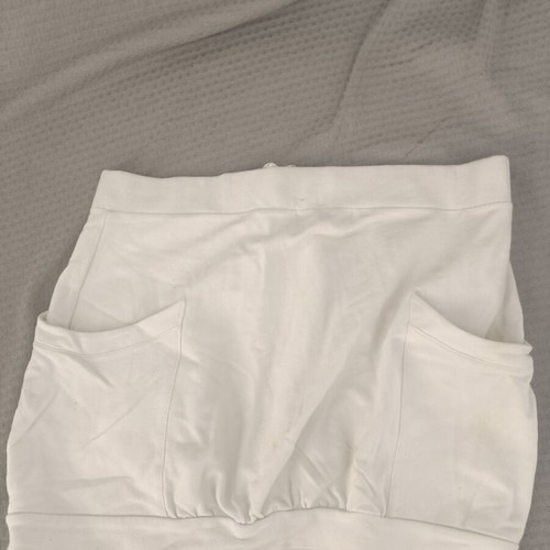Mini mymoo skirt medium with pockets like new, white