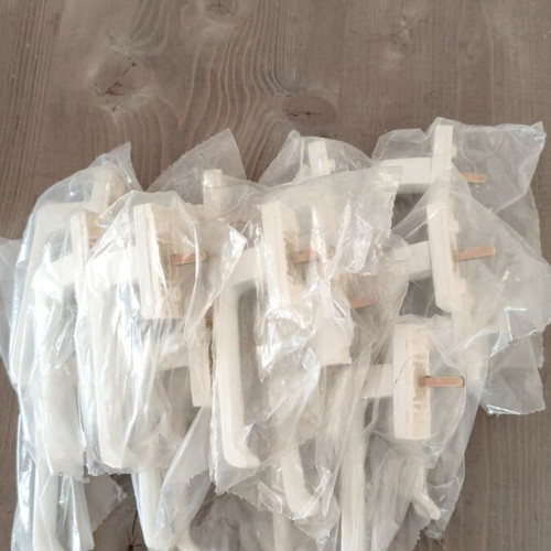 GU Aluminum Window Handles Pack of 18 Like New