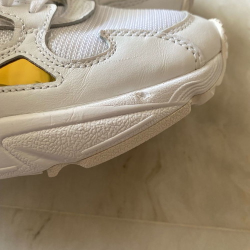 Adidas Falcon women's athletic shoes used, size 37.5, white