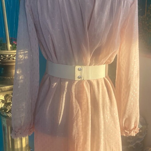 Salmon chiffon dress with 3D flowers