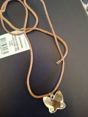 Necklace short with Swarovski stone like new, beige and brown