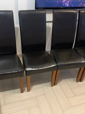 Σετ τραπεζαρίας μεταχειρισμένο με καρέκλες δερμάτινες φθαρμένες