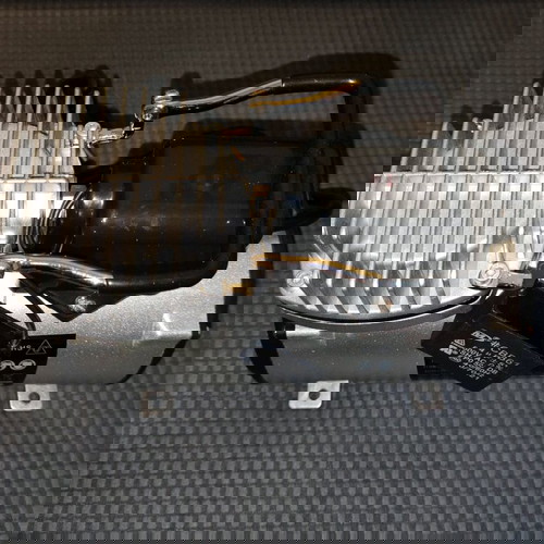 Κομπρεσερ Μοντελισμού AS18-2s μεταχειρισμένο για ανταλλακτικά