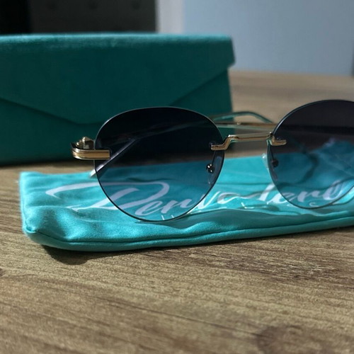 Pervedere sunglasses like new, unisex, uv400 lens, thin gold frame