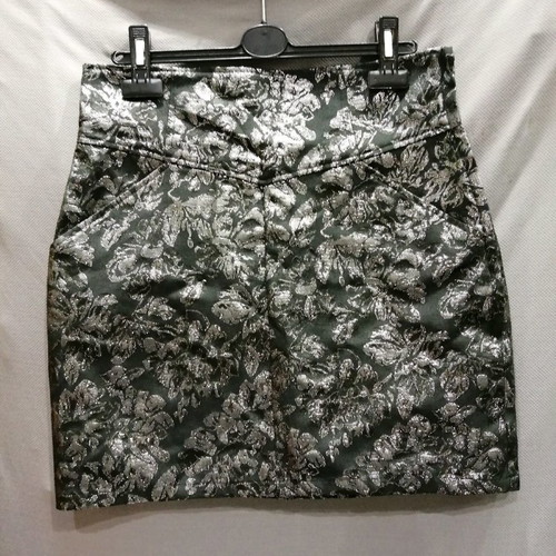 H&M Evening Skirt new with silver flowers, size M