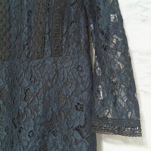 Zara dress with lace used, blue, size L - 15,00 - Vendora.cy Zara dress with lace used, blue, size L - 15,00 - Vendora.cy