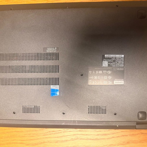 Lenovo V110-15ISK laptop like new, SSD 120GB, 4GB RAM, slim design
