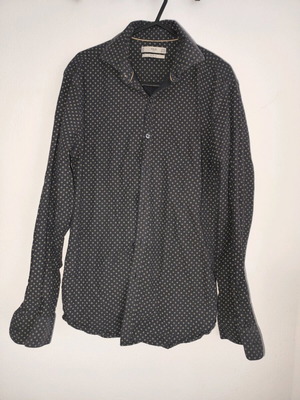 Mango shirt size S slim fit like new, black and brown