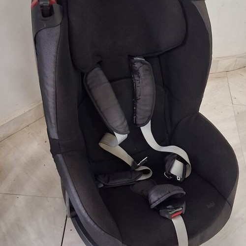 Maxi Cosi car seat used, for children 9–18 kg