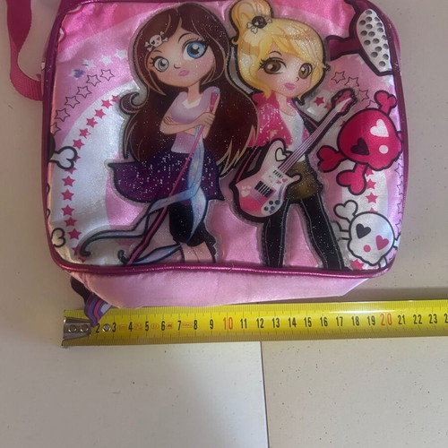 Bratz Y2K pink insulated lunch box used, kids food bag