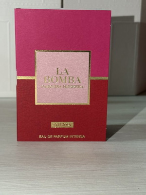 Carolina Herrera La Bomba Intensa Eau de Parfum tester