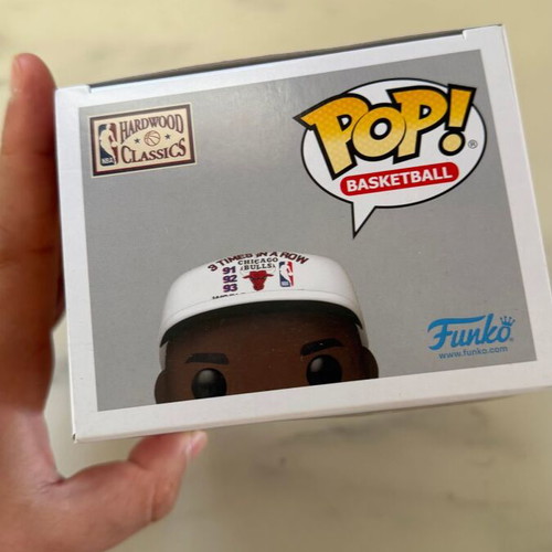Funko Pop! Basketball Chicago Bulls Michael Jordan 3 Times In A Row 222