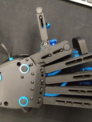 Azeron Cyborg Gamepad 2022 like new