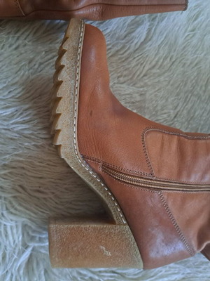 Smart Cronos boots like new, size 38