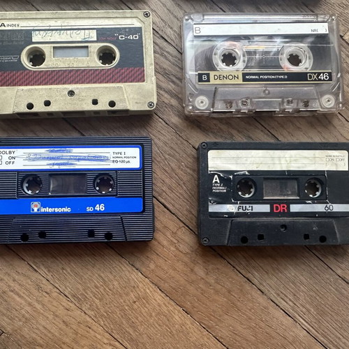 Pack of 12 cassettes with laiko, dimotika, traditional songs