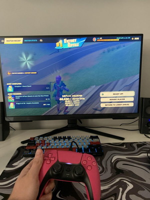 Samsung G3 27-inch monitor, 1080p 165Hz VA panel