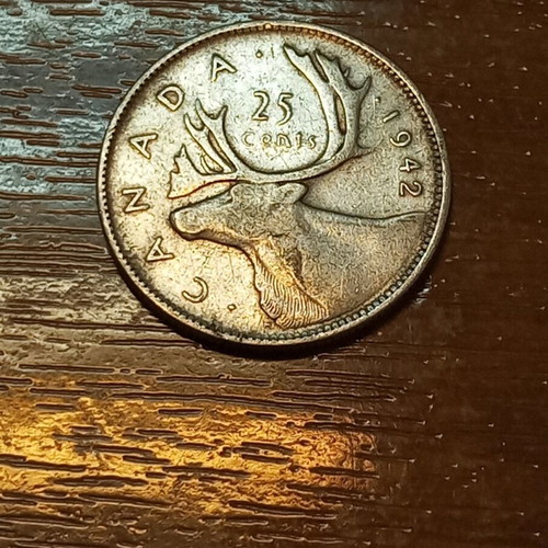 Canada 25 cents coin 1942 like new, 80% silver