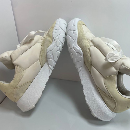 Alexander McQueen suede-trimmed sneakers like new, size 39.5