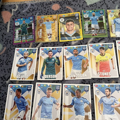 Adrenalyn XL Manchester City cards used, set
