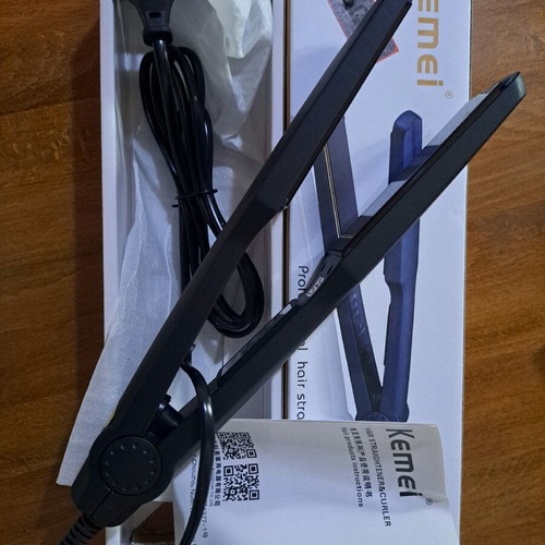 Kemei Hair Straightener new