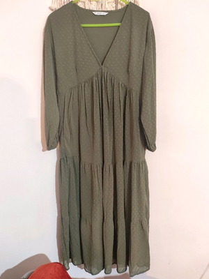 Khaki long A-line dress Stradivarius like new