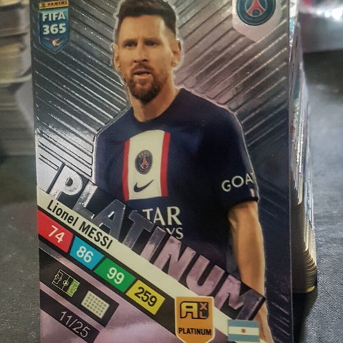 Lionel Messi Platinum Panini Adrenalyn XL FIFA 365 card 2023, numbered 11/25