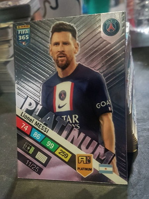Lionel Messi Platinum Panini Adrenalyn XL FIFA 365 card 2023, numbered 11/25