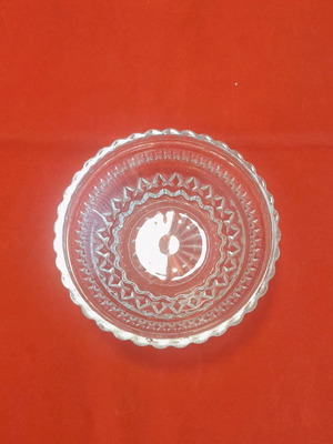 Small vintage glass fondant dish used, 14 cm with beautiful designs