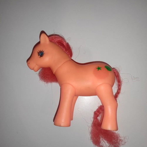 Pony with movable legs used