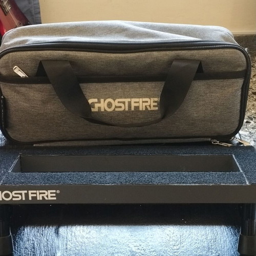 Pedalboard Ghostfire with soft case for 4 pedals, used