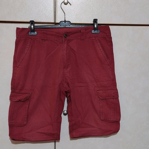 Men's shorts bermuda size M like new burgundy