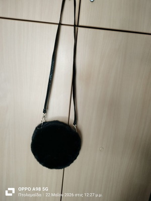 Fur crossbody bag new, black