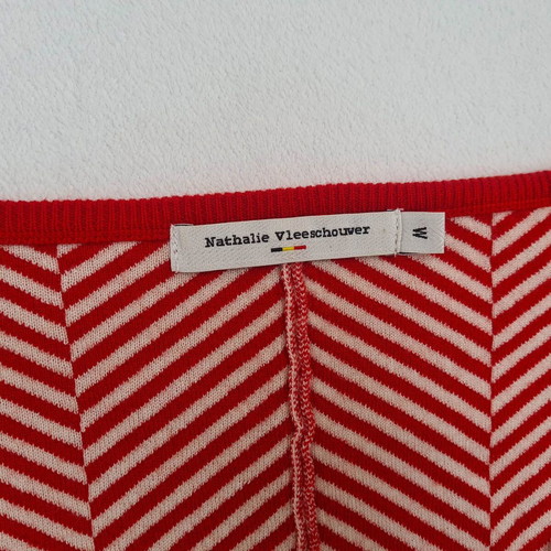Nathalie Vleeschouwer women's wool sweater new, size M, red